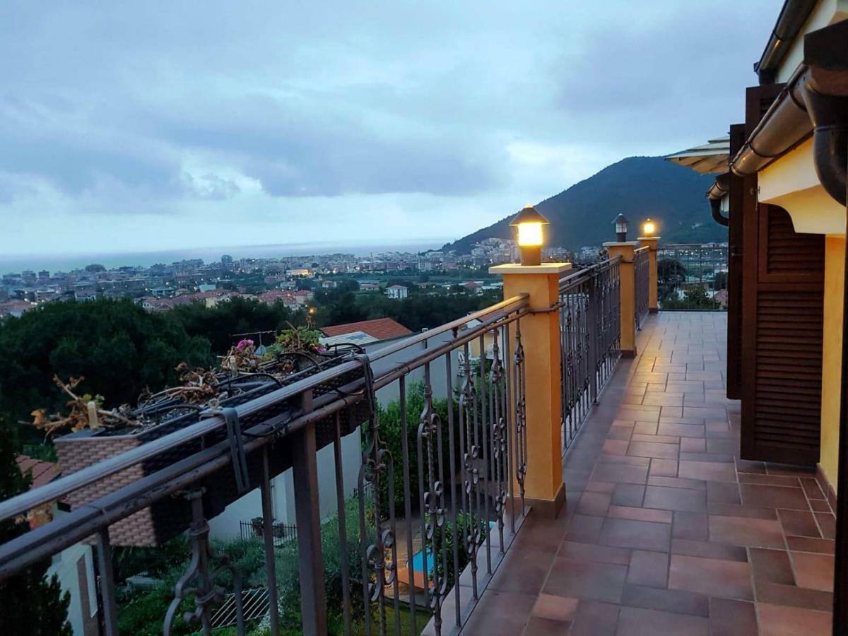 Villa Pineland Borghetto Santo Spirito Exterior foto