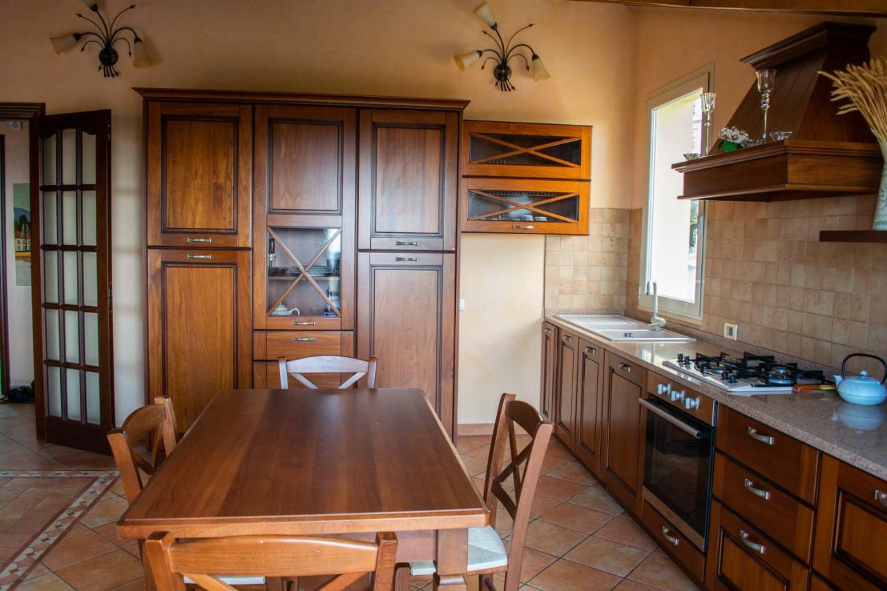 Villa Pineland Borghetto Santo Spirito Exterior foto